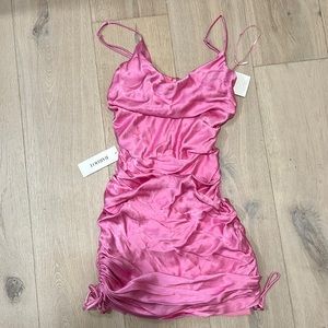 Bardot mini pink dress